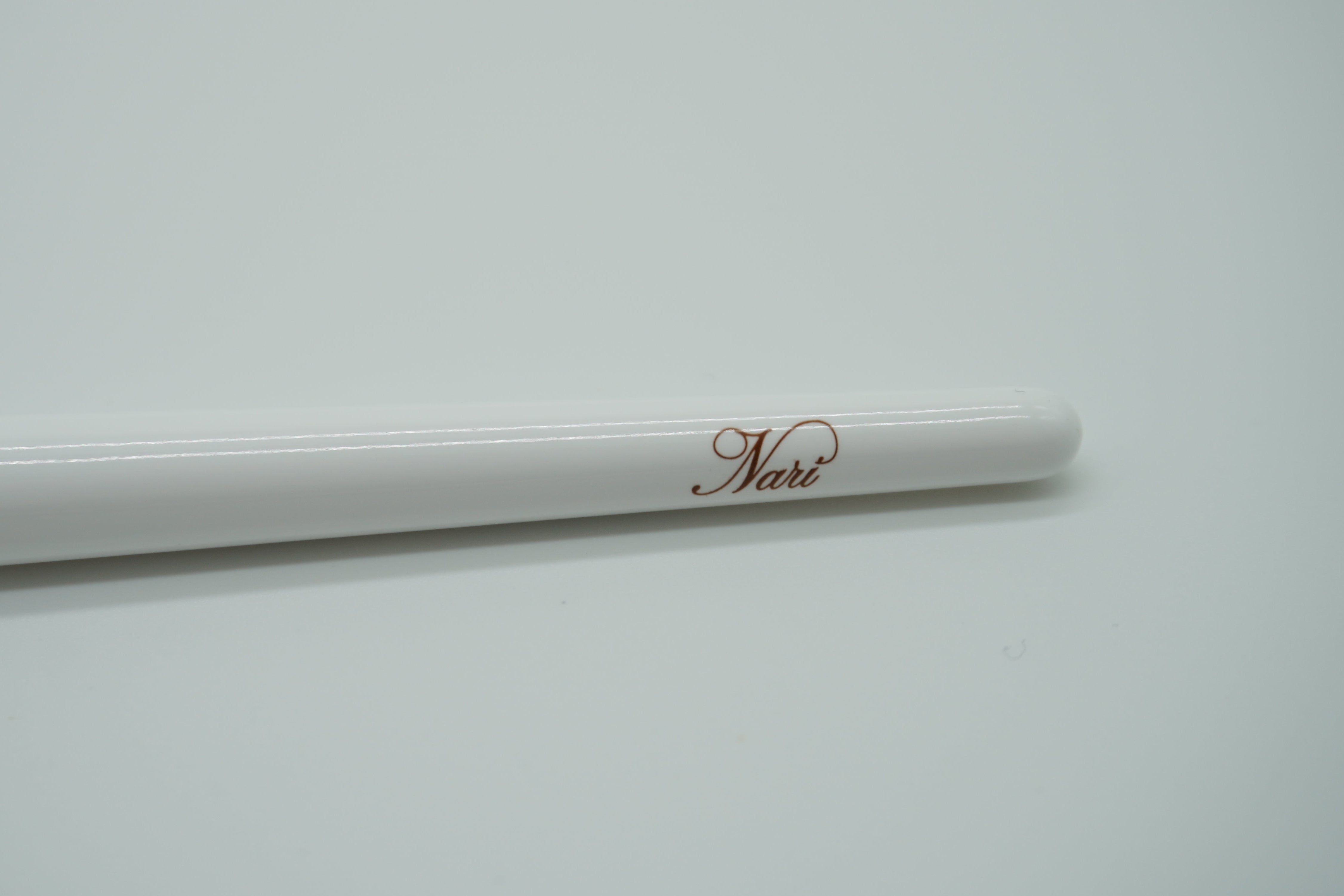 Nari Application Brush