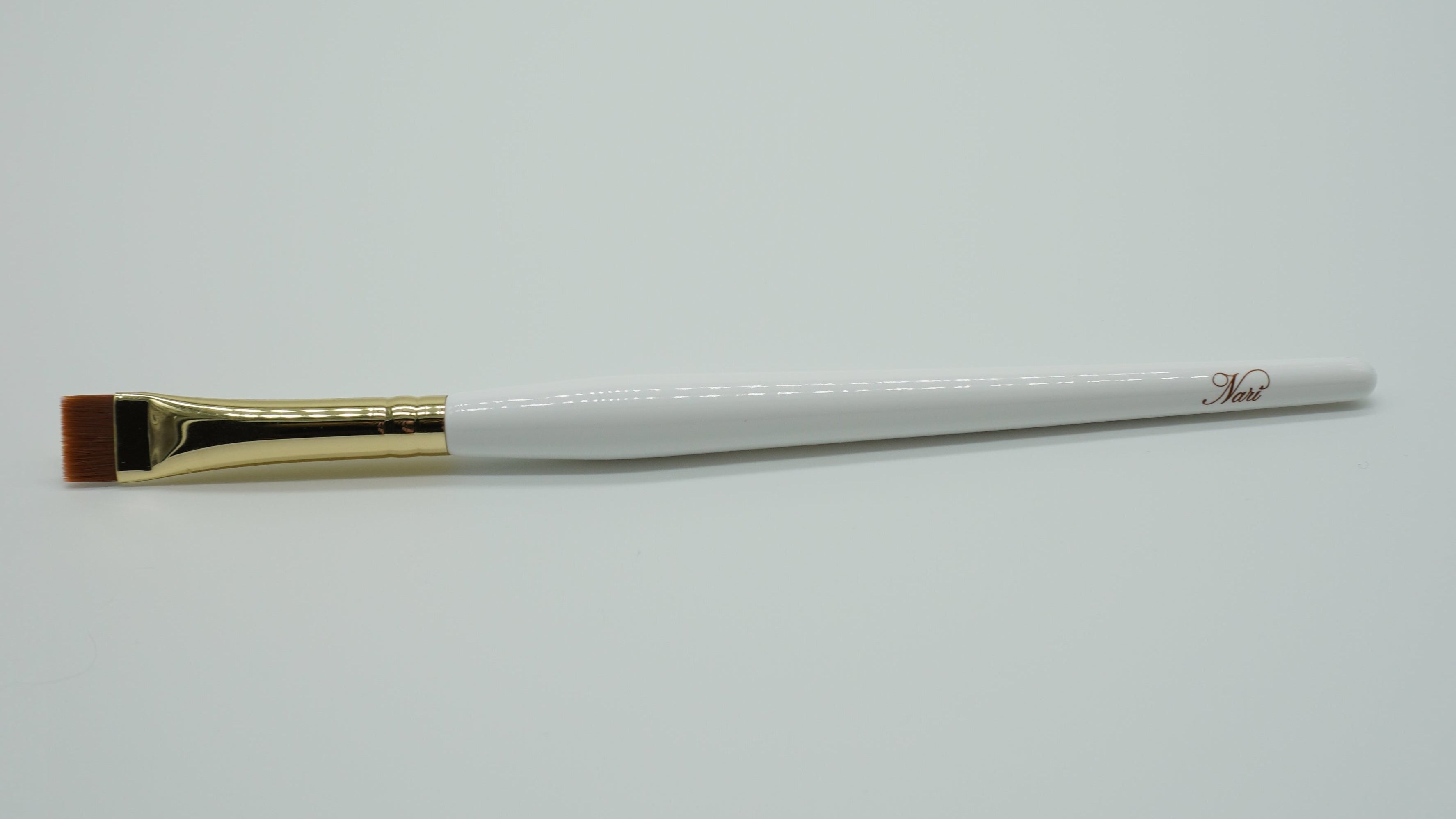 Nari Application Brush